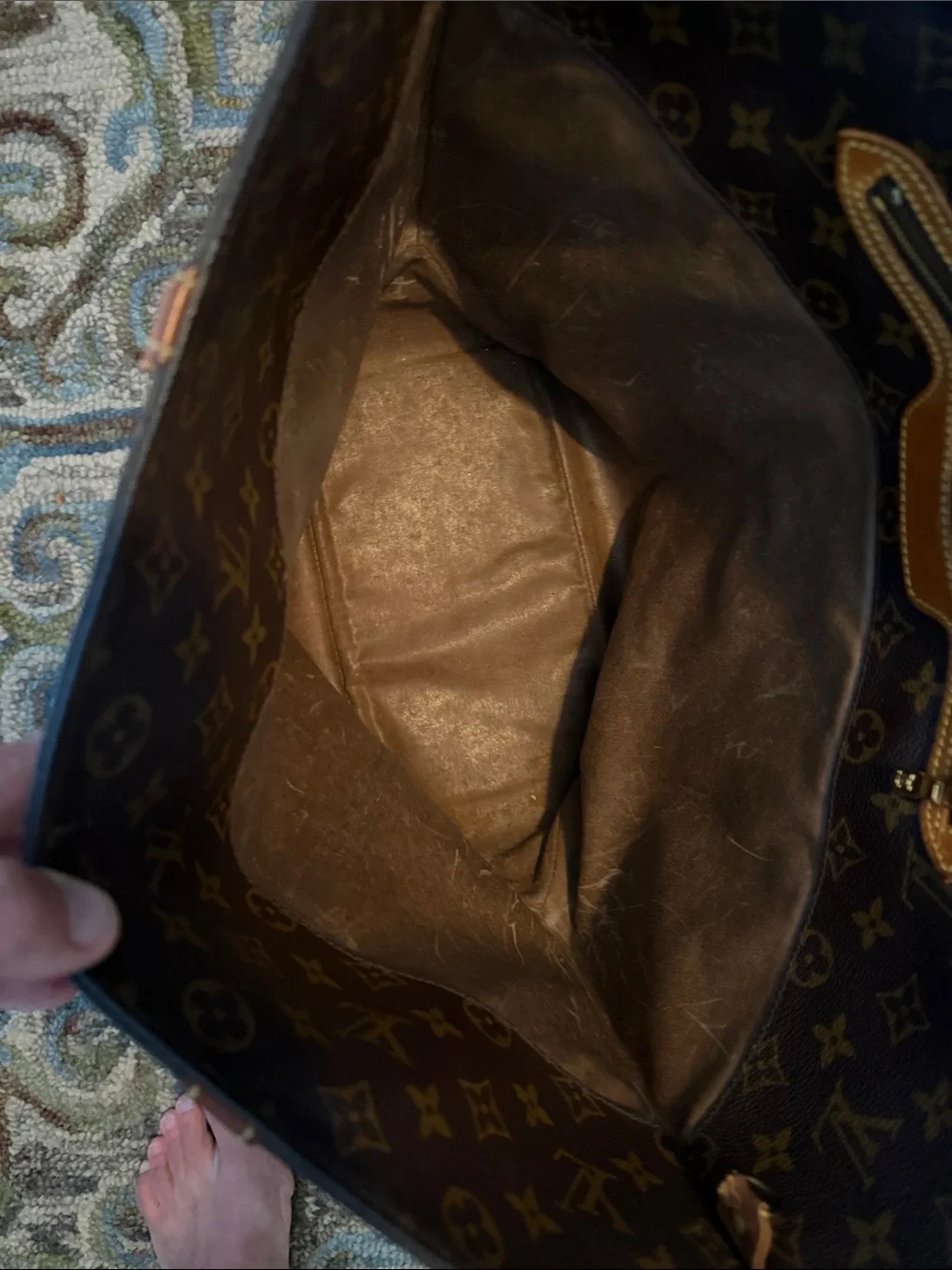 AUTHENTIC Louis Vuitton Monogram Canvas Tote BUNDLED with 2 wallets!